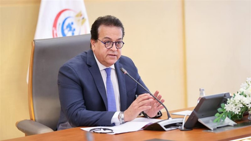 الدكتور خالد عبدالغفار -  وزير الصحة والسكان